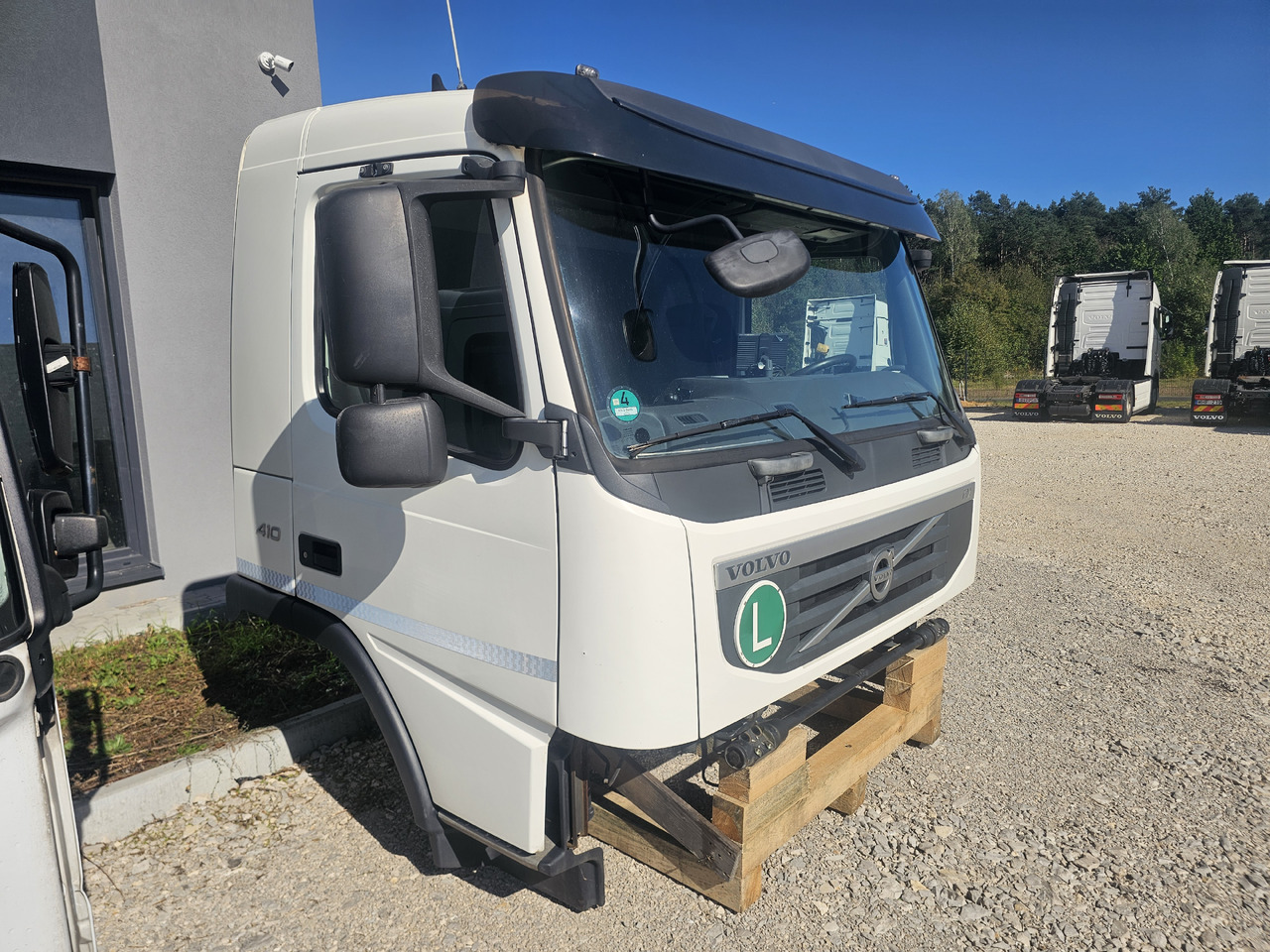 VOLVO FM3 DAILY CAB / COMPLETE / WORLDWIDE DELIVERY - الكبائن: صور 5 VOLVO FM3 DAILY CAB / COMPLETE / WORLDWIDE DELIVERY - الكبائن: صور 5