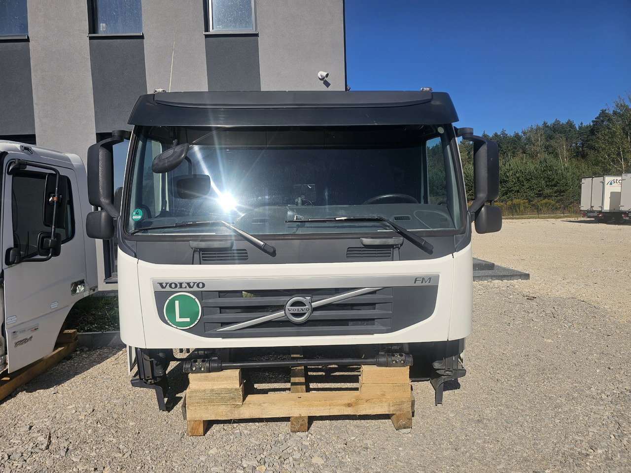VOLVO FM3 DAILY CAB / COMPLETE / WORLDWIDE DELIVERY - الكبائن: صور 4 VOLVO FM3 DAILY CAB / COMPLETE / WORLDWIDE DELIVERY - الكبائن: صور 4