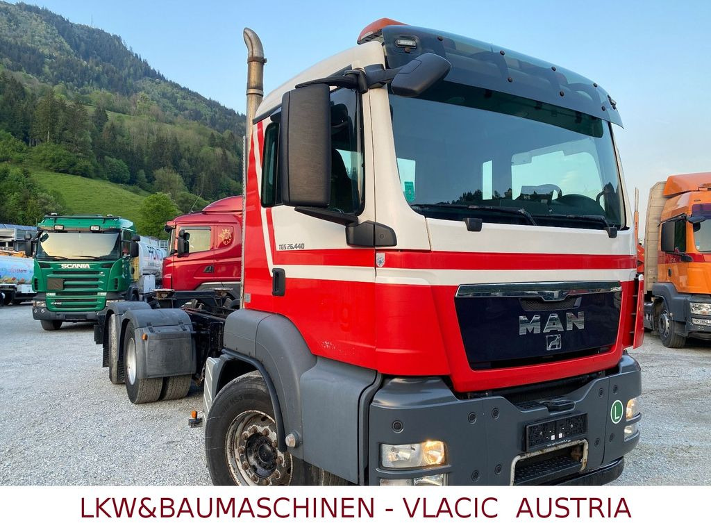 MAN TGS 26.440 6x2 mit Lift und Lenkachse MAN TGS 26.440 6x2 mit Lift und Lenkachse - الشاسيه شاحنة: صور 2 MAN TGS 26.440 6x2 mit Lift und Lenkachse MAN TGS 26.440 6x2 mit Lift und Lenkachse - الشاسيه شاحنة: صور 2