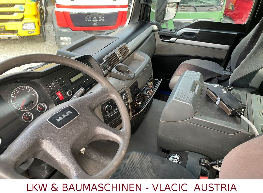 MAN TGS 33.440 (6x4) EEV Abrollkipper MAN TGS 33.440 (6x4) EEV Abrollkipper - شاحنة ذات الخطاف: صور 5 MAN TGS 33.440 (6x4) EEV Abrollkipper MAN TGS 33.440 (6x4) EEV Abrollkipper - شاحنة ذات الخطاف: صور 5