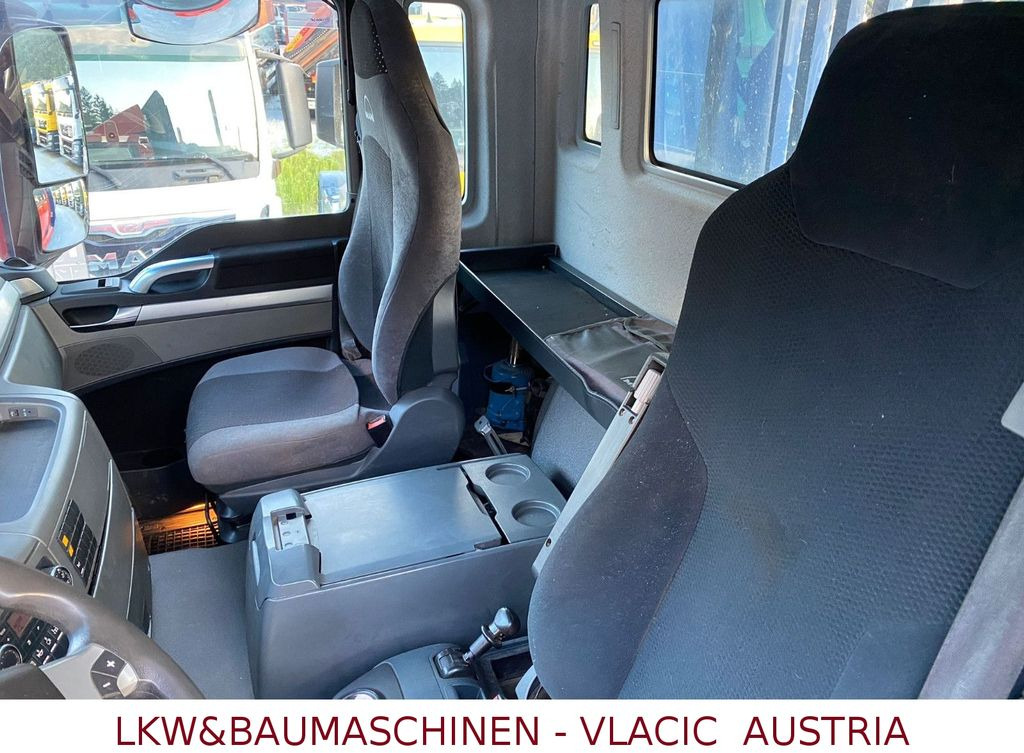 MAN TGS Holztransporter mit Kran Palfinger MAN TGS 33.480 6x6Holztransporter mit Kran Palfinger - شاحنة قطع الأشجار, شاحنة كرين: صور 5 MAN TGS Holztransporter mit Kran Palfinger MAN TGS 33.480 6x6Holztransporter mit Kran Palfinger - شاحنة قطع الأشجار, شاحنة كرين: صور 5