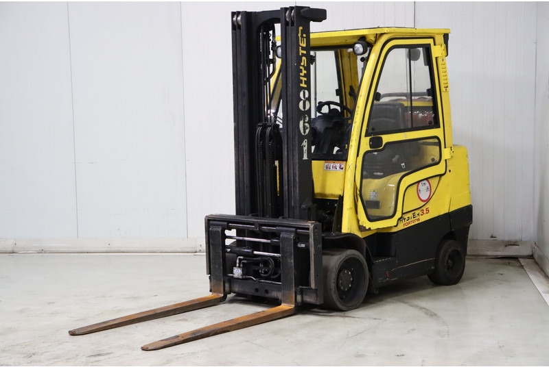 Hyster S3.5FT - رافعة شوكية تعمل بالغاز: صور 4 Hyster S3.5FT - رافعة شوكية تعمل بالغاز: صور 4