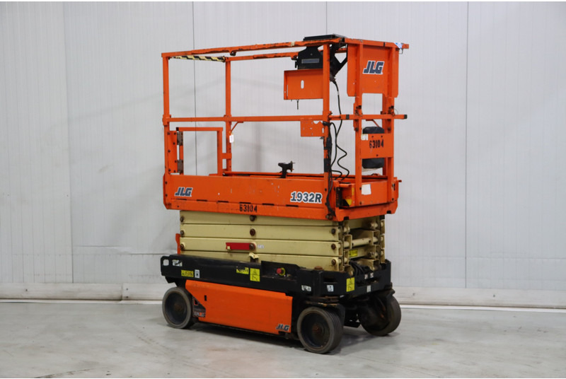 JLG 1932R - رافعات مقصية: صور 1 JLG 1932R - رافعات مقصية: صور 1