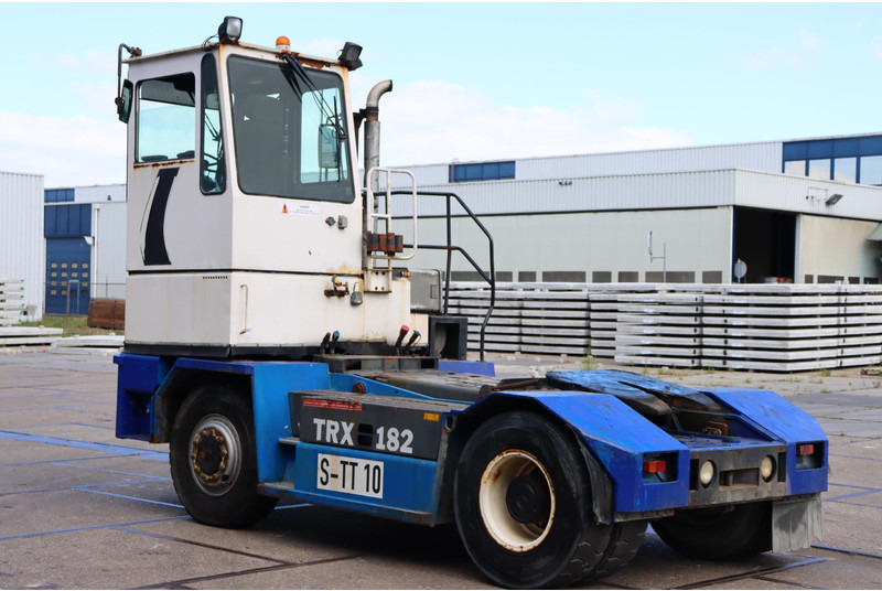 Kalmar TRX182A - جرارات صالات المطارات: صور 5 Kalmar TRX182A - جرارات صالات المطارات: صور 5