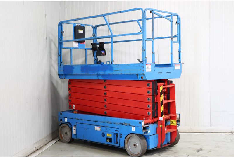 Mantall XE140W - رافعات مقصية: صور 5 Mantall XE140W - رافعات مقصية: صور 5