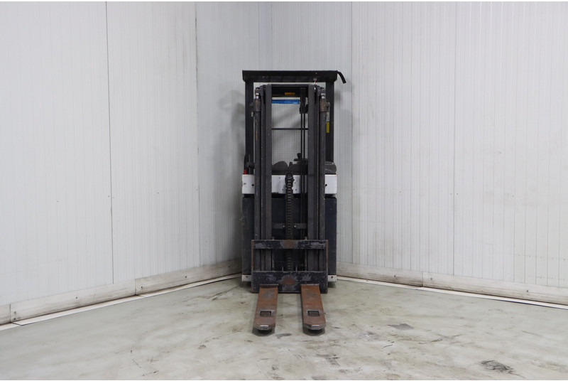 Nissan AJN160 - شاحنة مناولة: صور 3 Nissan AJN160 - شاحنة مناولة: صور 3