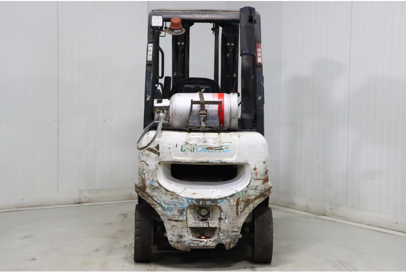 Nissan U1D2A20LQ - رافعة شوكية تعمل بالغاز: صور 5 Nissan U1D2A20LQ - رافعة شوكية تعمل بالغاز: صور 5