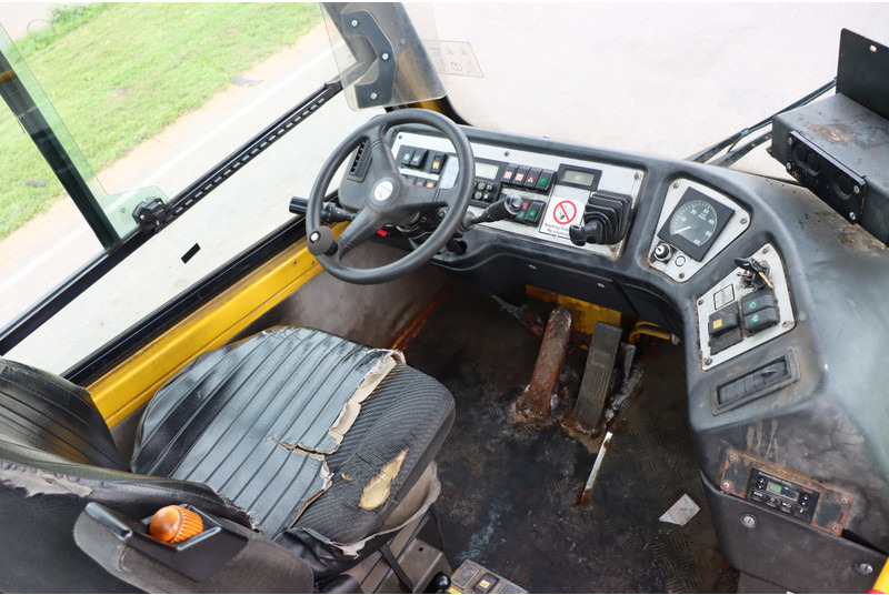 Terberg BC182 - جرارات صالات المطارات: صور 2 Terberg BC182 - جرارات صالات المطارات: صور 2