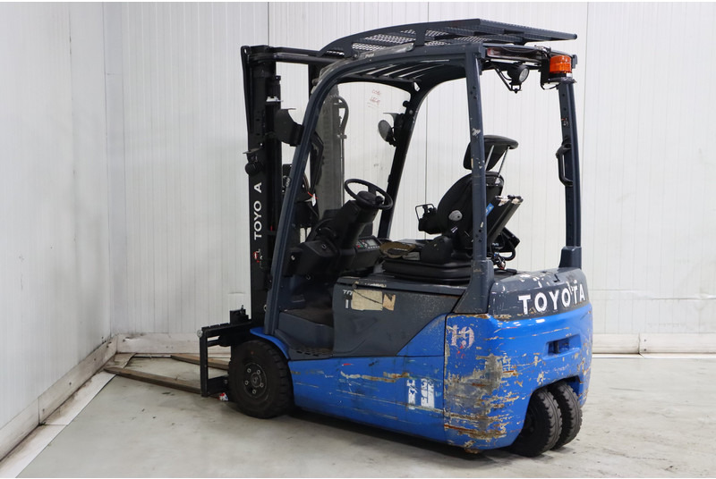Toyota 8FBE16T - رافعة شوكية كهربائية: صور 5 Toyota 8FBE16T - رافعة شوكية كهربائية: صور 5