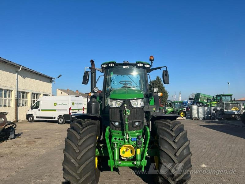 John Deere 6195M - جرار: صور 1 John Deere 6195M - جرار: صور 1