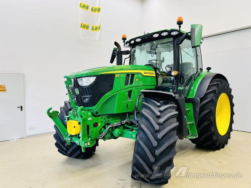 John Deere 6R 185 - جرار: صور 1 John Deere 6R 185 - جرار: صور 1