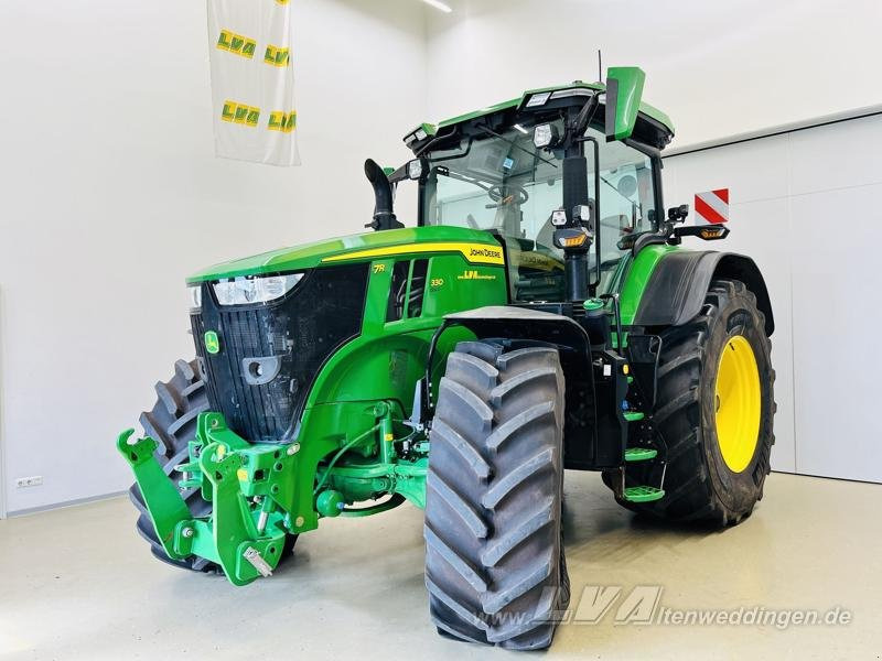 John Deere 7R 330 - جرار: صور 1 John Deere 7R 330 - جرار: صور 1