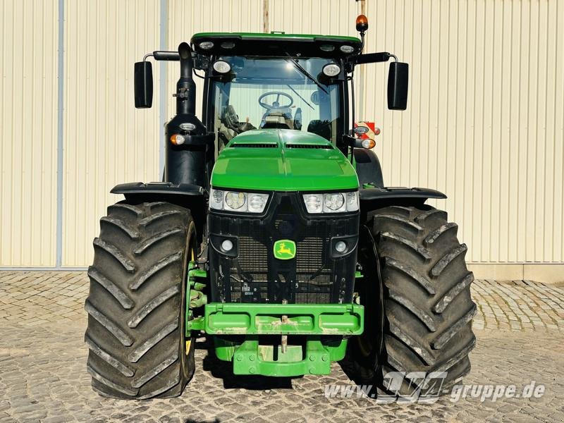 John Deere 8295R e23 PowerShift - جرار: صور 3 John Deere 8295R e23 PowerShift - جرار: صور 3
