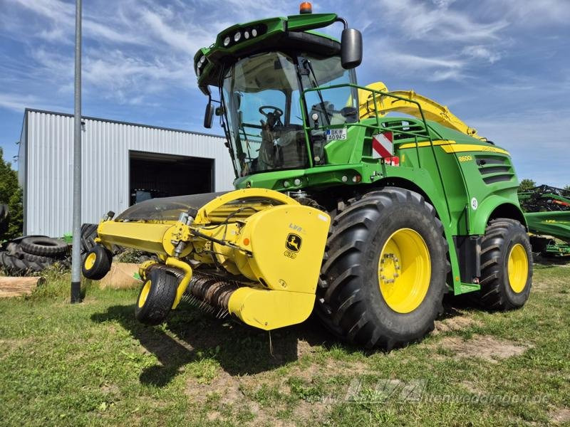 John Deere 8600i - حصادة الأعلاف: صور 1 John Deere 8600i - حصادة الأعلاف: صور 1