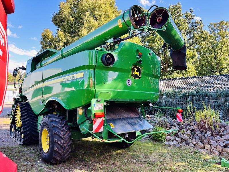 John Deere S780 - حصادة شاملة: صور 5 John Deere S780 - حصادة شاملة: صور 5
