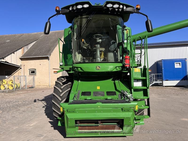 John Deere W550 - حصادة شاملة: صور 4 John Deere W550 - حصادة شاملة: صور 4