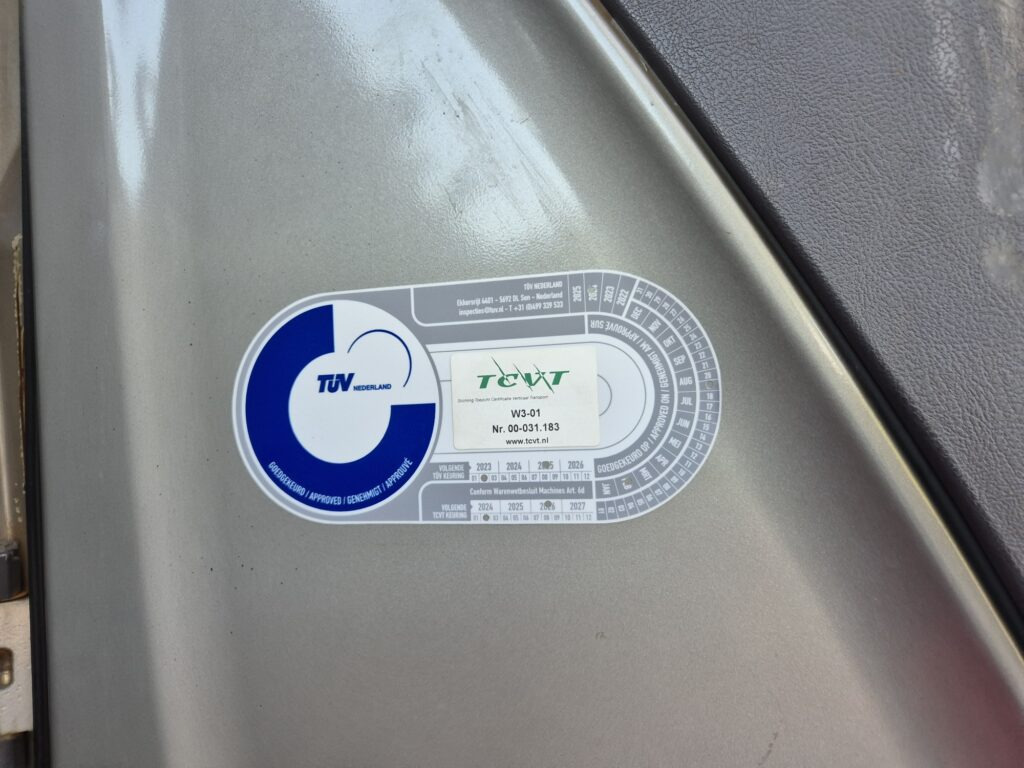 رافعة تلسكوبية MANITOU MRT 1850+ privilege: صور 20