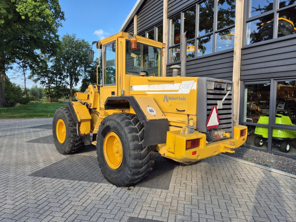 VOLVO L70C - اللودر بعجل: صور 3 VOLVO L70C - اللودر بعجل: صور 3
