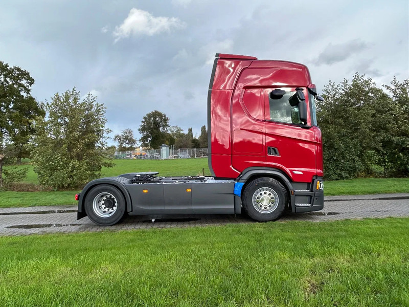 Scania S500 NGS | S-U-P-E-R | PARK-COOLER | RETARDER | FULL-AIR | NEW - شاحنة جرار: صور 5 Scania S500 NGS | S-U-P-E-R | PARK-COOLER | RETARDER | FULL-AIR | NEW - شاحنة جرار: صور 5