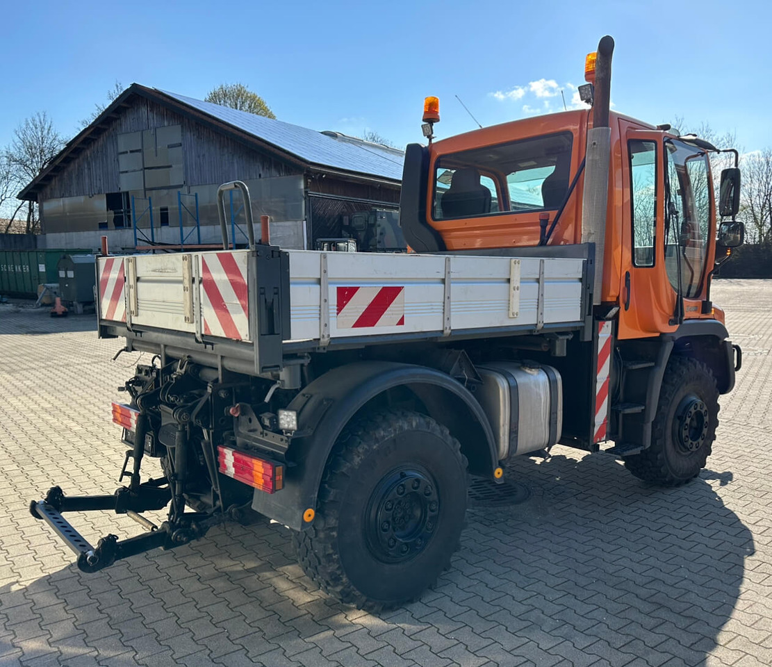 Unimog 400 - U400 405 02734 mit Heckkraftheber Mer - قلابات: صور 5 Unimog 400 - U400 405 02734 mit Heckkraftheber Mer - قلابات: صور 5