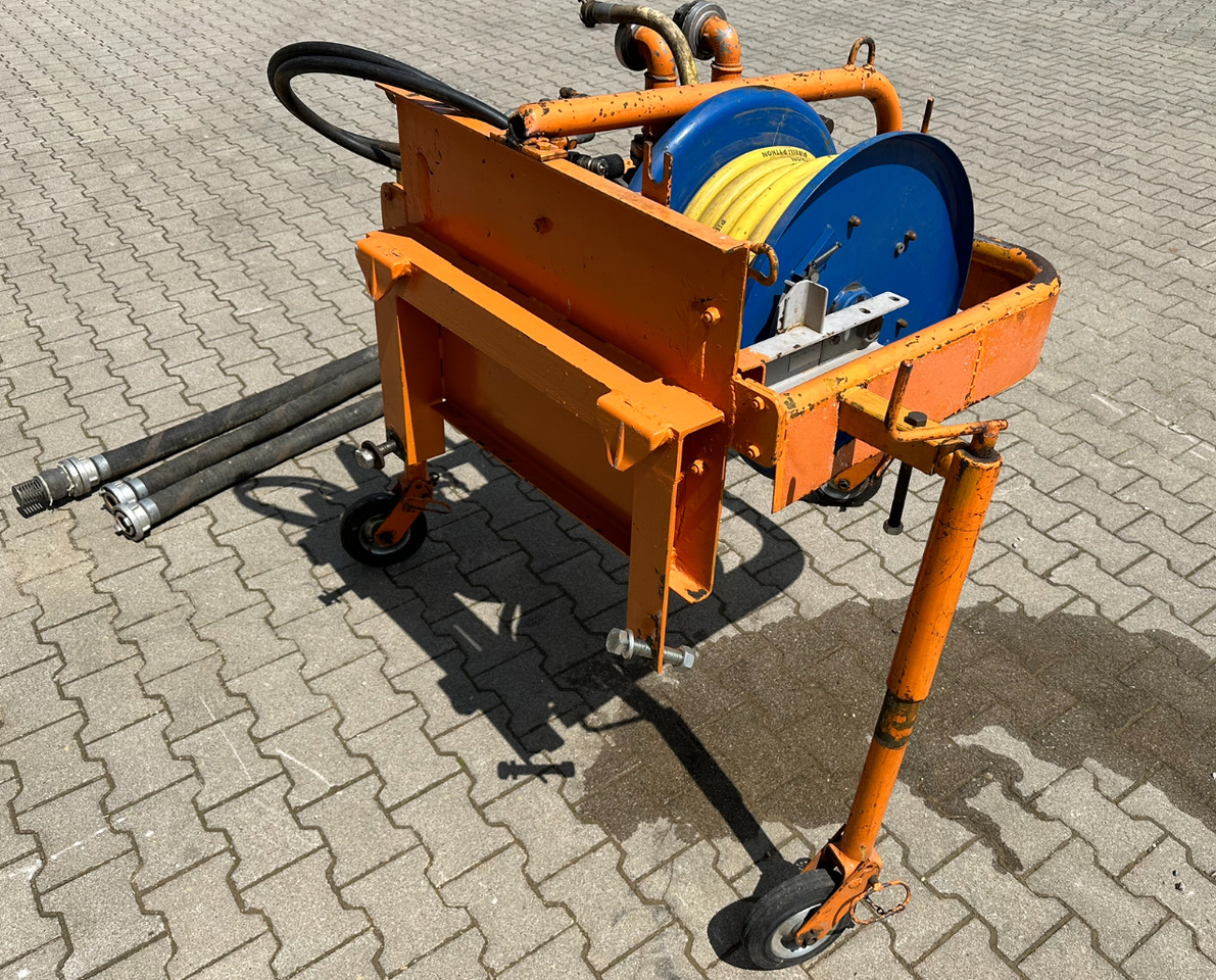 Unimog Frontanbauwasserpumpe Deu. hyd. - مضخة مياه: صور 5 Unimog Frontanbauwasserpumpe Deu. hyd. - مضخة مياه: صور 5