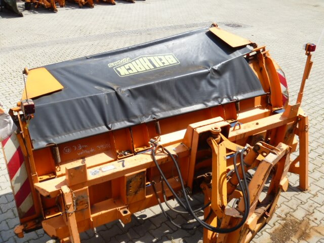 Unimog Schneepflug - Schneeschild Beilhack PV28-3 - كاسحة ثلوج: صور 3 Unimog Schneepflug - Schneeschild Beilhack PV28-3 - كاسحة ثلوج: صور 3