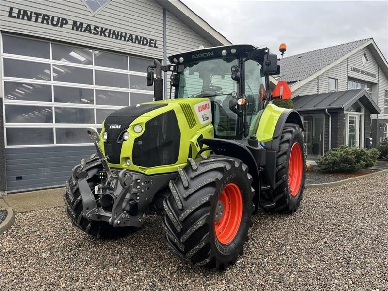 Claas Axion 830 med frontlift og front PTO - جرار: صور 5 Claas Axion 830 med frontlift og front PTO - جرار: صور 5