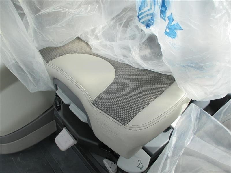 جرار Deutz-fahr 9340 TTV New and unused tractor: صور 7