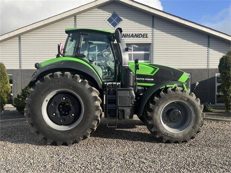 Deutz-fahr 9340 TTV WARRIOR, New and unused tractor - جرار: صور 2 Deutz-fahr 9340 TTV WARRIOR, New and unused tractor - جرار: صور 2