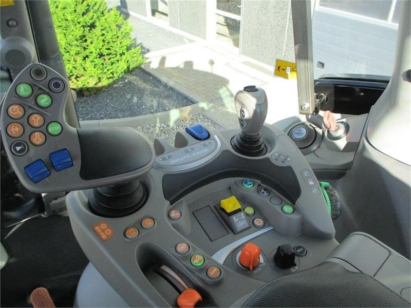 جرار Deutz-fahr Agrotron 6165 RcShift Med frontlæsser og frontlift: صور 7