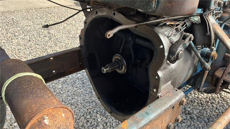 Fordson Major Motoren mangler, men mange god dele. - جرار: صور 5 Fordson Major Motoren mangler, men mange god dele. - جرار: صور 5