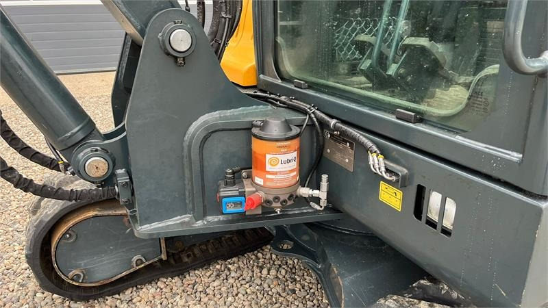 Hyundai HX55 Med Hydrema skifte og centralsmørring og grab  - حفارة مصغرة: صور 2 Hyundai HX55 Med Hydrema skifte og centralsmørring og grab  - حفارة مصغرة: صور 2