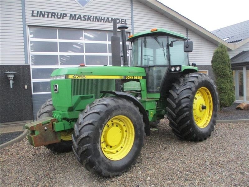 John Deere 4755 En rigtig kraftkarl med den store 7,6L motor - جرار: صور 2 John Deere 4755 En rigtig kraftkarl med den store 7,6L motor - جرار: صور 2