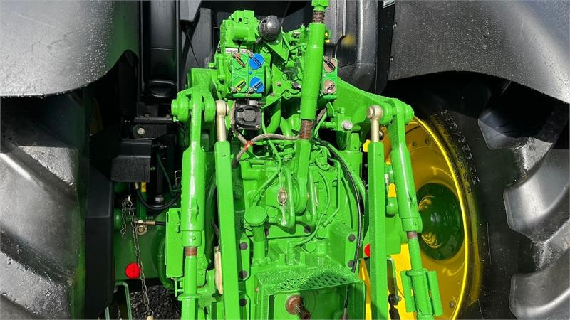John Deere 6170R AutoPower. Meget velholdt traktor med få tim  - جرار: صور 4 John Deere 6170R AutoPower. Meget velholdt traktor med få tim  - جرار: صور 4