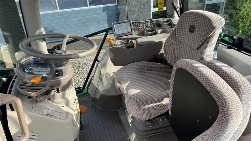 John Deere 6170R AutoPower. Meget velholdt traktor med få tim  - جرار: صور 5 John Deere 6170R AutoPower. Meget velholdt traktor med få tim  - جرار: صور 5
