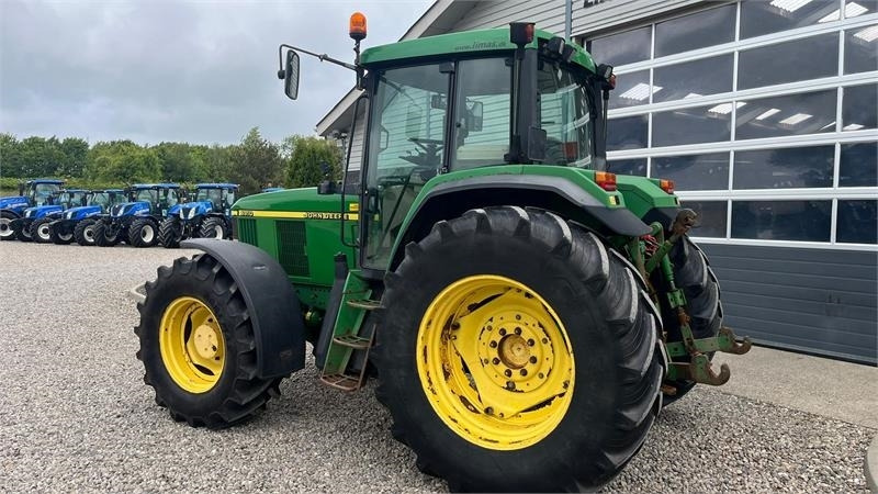 John Deere 6910 TLS, AutoQurd, Hjørnestops computer og frontl - جرار: صور 3 John Deere 6910 TLS, AutoQurd, Hjørnestops computer og frontl - جرار: صور 3