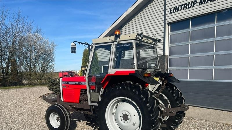 Massey Ferguson 390 HiLine med frontlift - جرار: صور 3 Massey Ferguson 390 HiLine med frontlift - جرار: صور 3