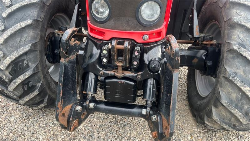 Massey Ferguson 6490 Dyna 6 med frontlift  - جرار: صور 4 Massey Ferguson 6490 Dyna 6 med frontlift  - جرار: صور 4