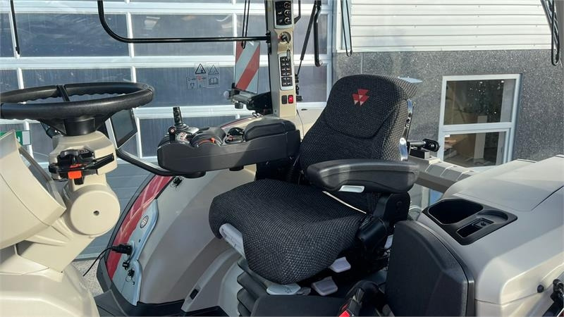 Massey Ferguson 8730S Dyna VT Velholdt traktor - جرار: صور 4 Massey Ferguson 8730S Dyna VT Velholdt traktor - جرار: صور 4