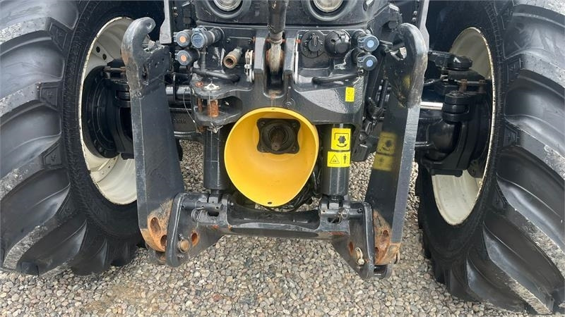 New Holland T7.315 HD med frontlift og front PTO, samt NYE 650 - جرار: صور 4 New Holland T7.315 HD med frontlift og front PTO, samt NYE 650 - جرار: صور 4