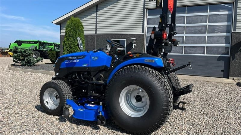 Solis 26 HST Hydrostat Turf hjul og klipperbord - جزازة المروج: صور 4 Solis 26 HST Hydrostat Turf hjul og klipperbord - جزازة المروج: صور 4