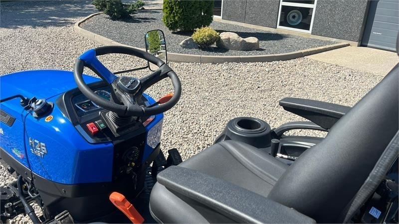 Solis H26 HST Hydrostat med Traktor dæk - جرار: صور 5 Solis H26 HST Hydrostat med Traktor dæk - جرار: صور 5