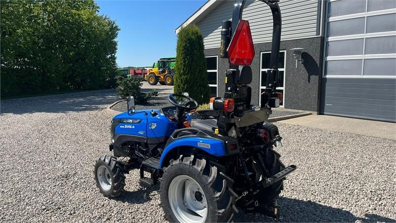 Solis H26 HST Hydrostat med Traktor dæk - جرارات البلدية: صور 3 Solis H26 HST Hydrostat med Traktor dæk - جرارات البلدية: صور 3
