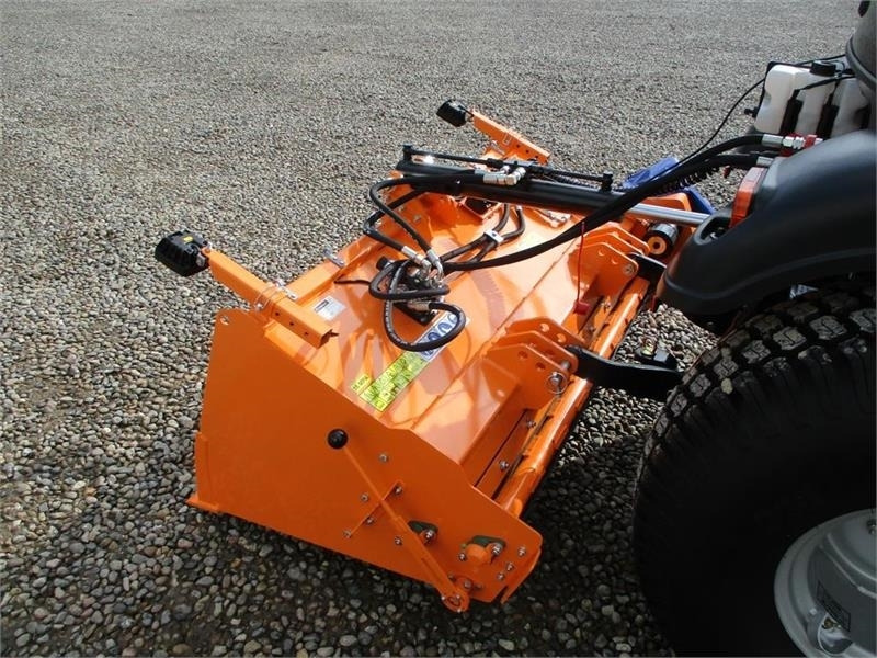 جرارات البلدية Solis H26 HST SNOW EDITION med frontlift, front PTO, Var: صور 14
