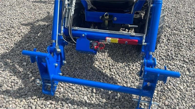 Solis S26 6+2 gearmaskine med Fuldhydraulisk frontlæsser - جرارات البلدية: صور 4 Solis S26 6+2 gearmaskine med Fuldhydraulisk frontlæsser - جرارات البلدية: صور 4