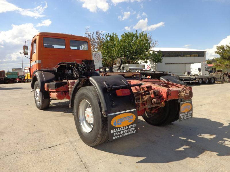 Mercedes-Benz NG Mercedes Benz 1929K 4X2  - شاحنة جرار: صور 4 Mercedes-Benz NG Mercedes Benz 1929K 4X2  - شاحنة جرار: صور 4