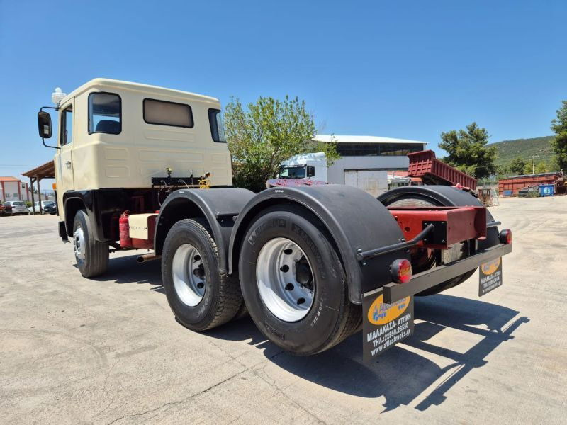 Scania LB110 Scania LBS110 6X2 - شاحنة جرار: صور 4 Scania LB110 Scania LBS110 6X2 - شاحنة جرار: صور 4