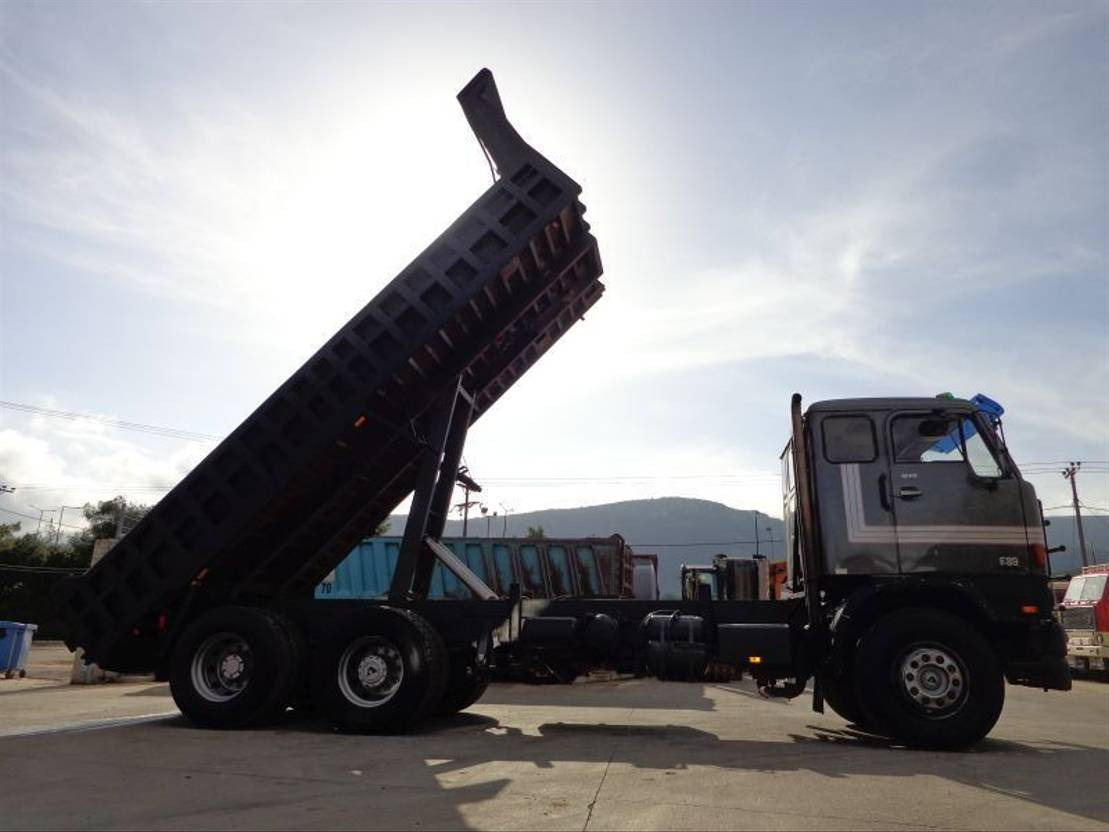 Volvo F 89 VOLVO F89 (6X2) -KIPPER - قلابات: صور 3 Volvo F 89 VOLVO F89 (6X2) -KIPPER - قلابات: صور 3