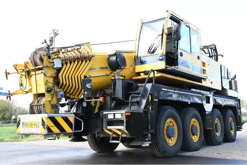 Terex-Demag AC60 CITY CLASS! Double cab!!8X8!! - رافعة لجميع التضاريس: صور 4 Terex-Demag AC60 CITY CLASS! Double cab!!8X8!! - رافعة لجميع التضاريس: صور 4