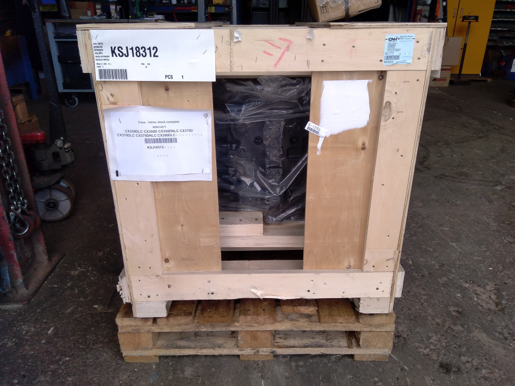 Case KSJ18312 - صمام هيدروليكي - آلات البناء: صور 3 Case KSJ18312 - صمام هيدروليكي - آلات البناء: صور 3